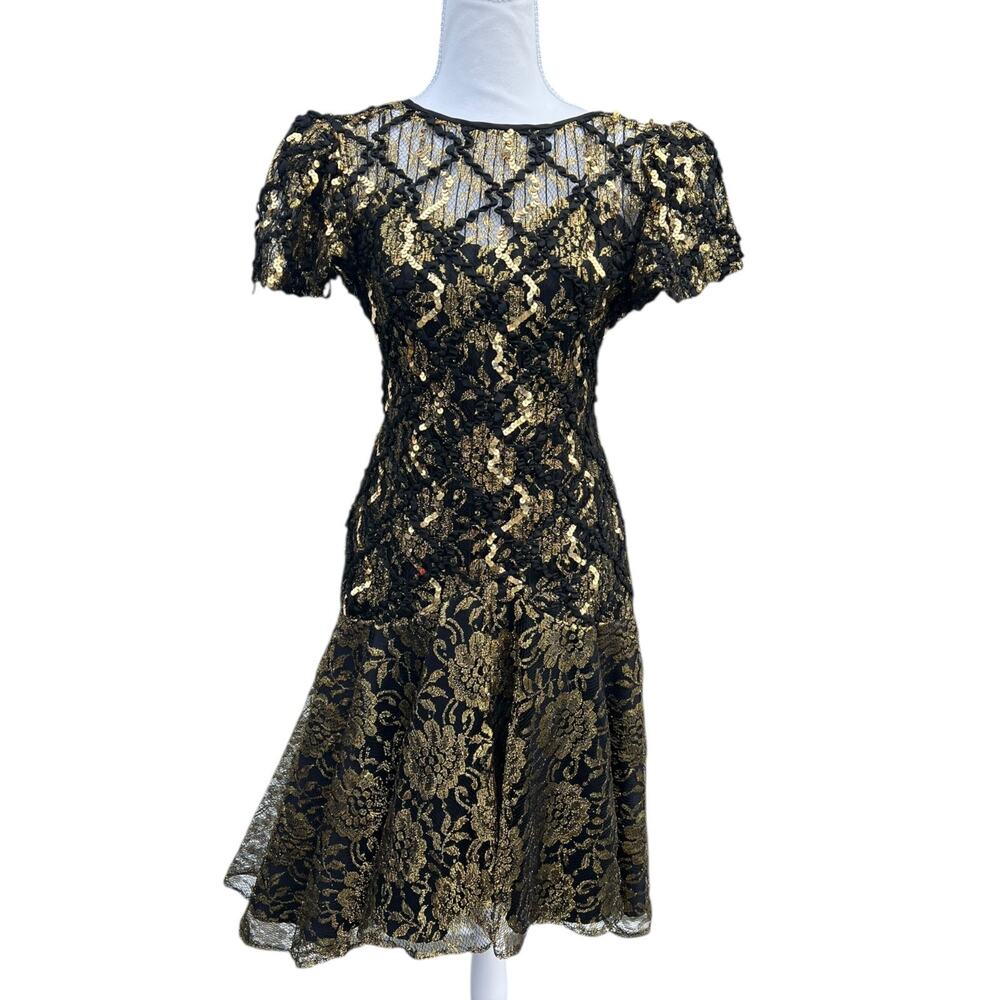 Vintage HW Collections Gold And Black Lace Sequin Formal Dress Gown Size 4